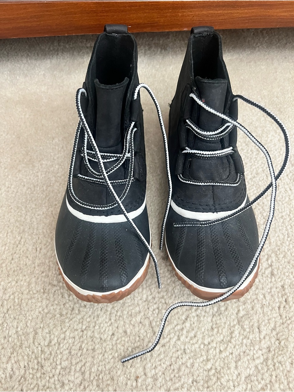 Sorel Black Lace-Up Boot Out N About